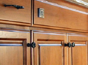 cabinet hardware supplies