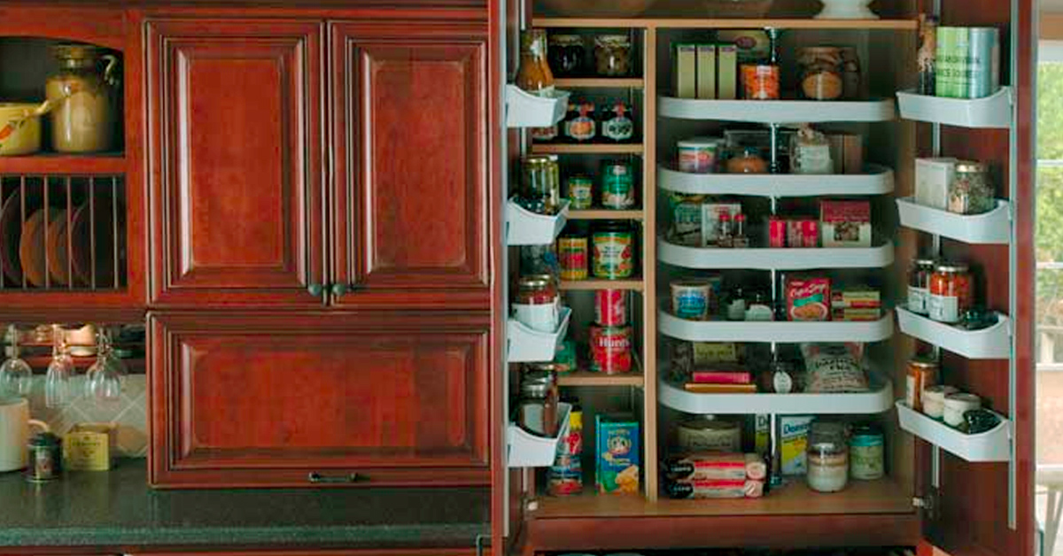 Maximizing Kitchen Cabinet Storage